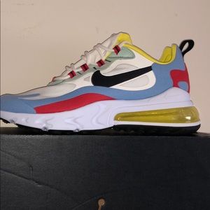 Nike react womens shoe